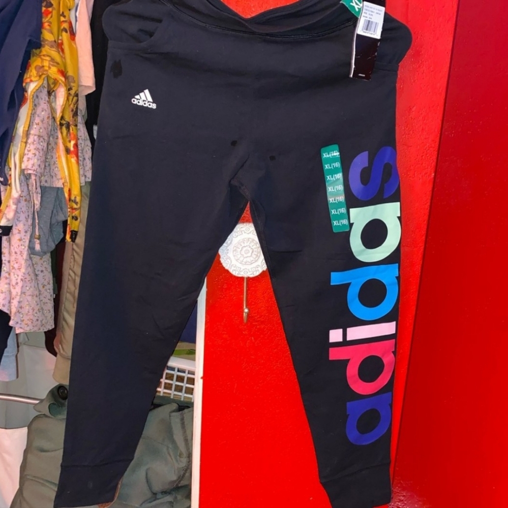 ***NWT Adidas Girls Workout/Yoga Leggings Size 14-16***